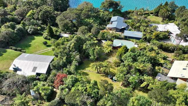 26 Kamahi Road, Tennyson Inlet Marlborough Sounds_2