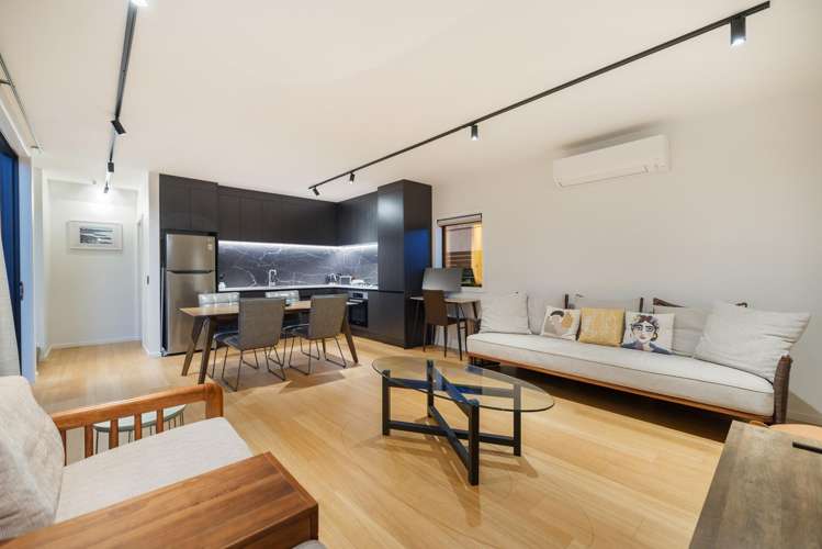 5 Escalator Avenue Jack's Point_7