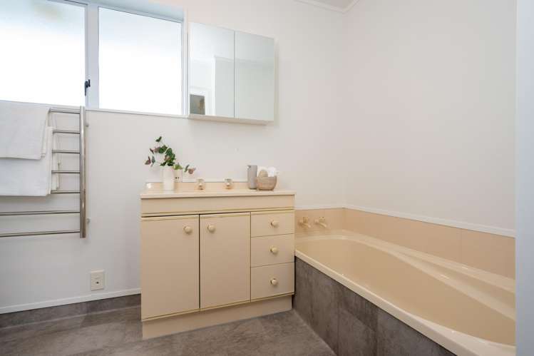 2/432 Gloucester Street Taradale_13