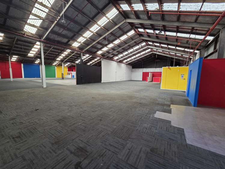 4-10 Mohuia Crescent Elsdon_1