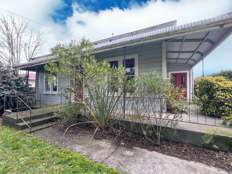 224 High Street South Carterton_19