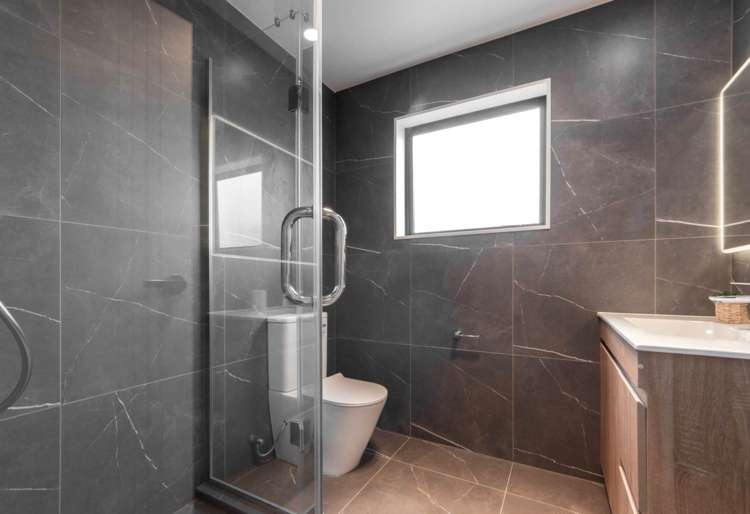 8C Butterworth Drive Glendene_7