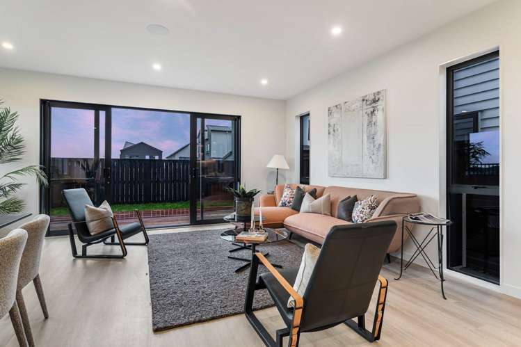 8 Lamont Street_5
