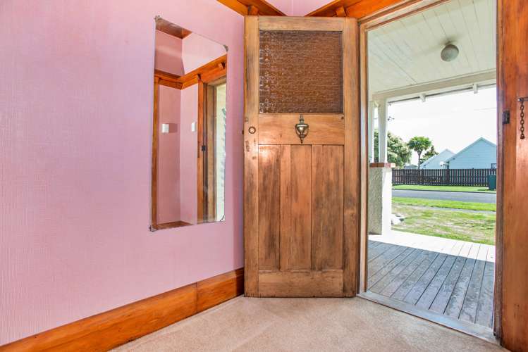 16 Albert Street Te Hapara_13