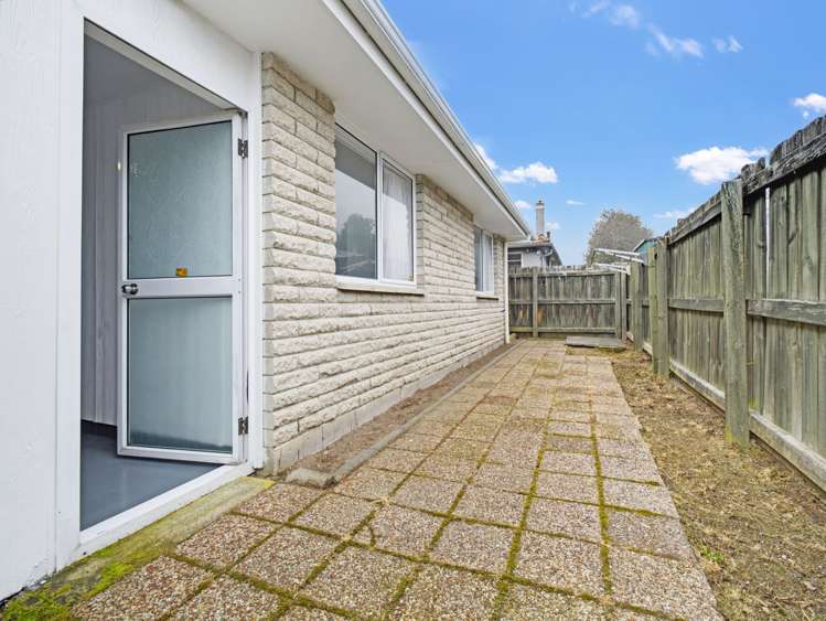 35B Seddon Street Glenholme_22