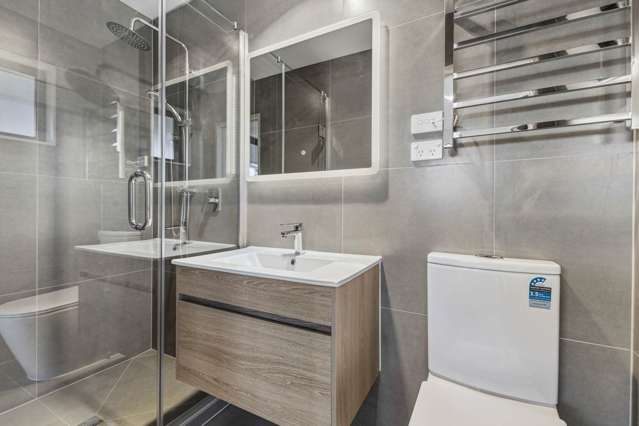 24 Vista Estate Boulevard Flat Bush_4