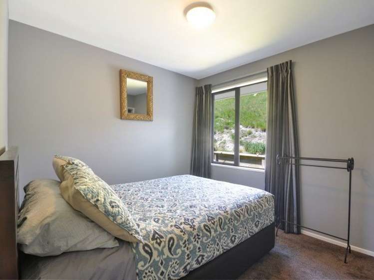 45 Woodstock Road Lower Shotover_11