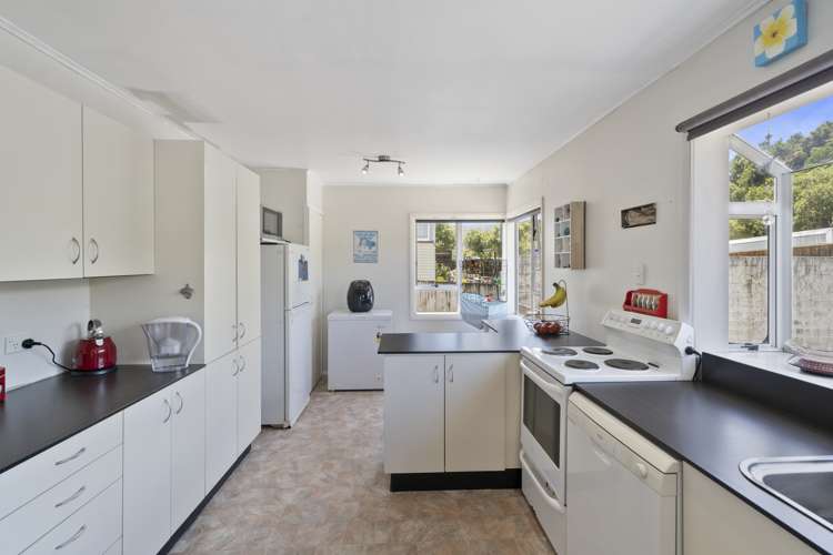 49 Stanley Street Wainuiomata_6