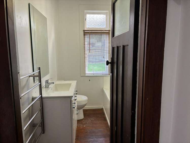1/112 Selwyn Street 10051_10