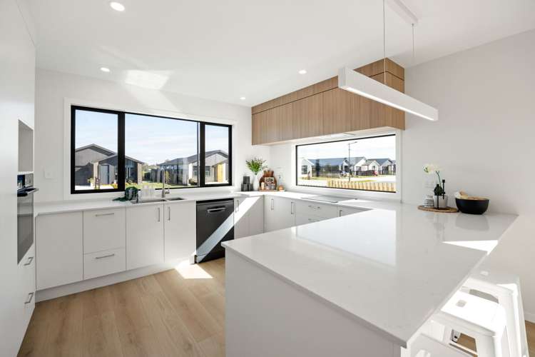 381 Waipiko Drive_4
