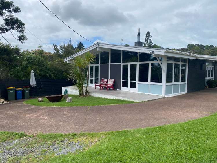 23b De Val Drive Titirangi_9