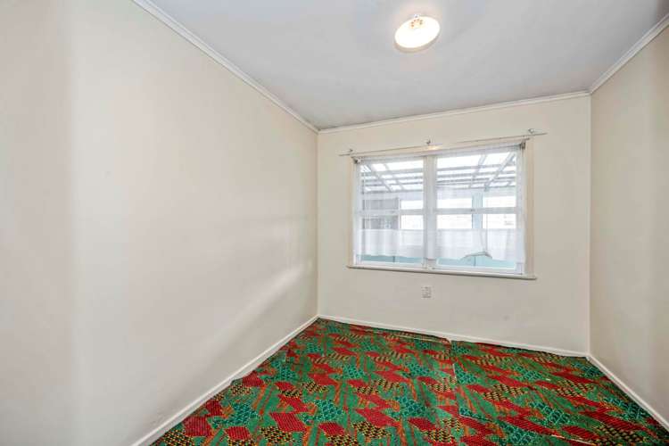 13 Julian Place Otara_11