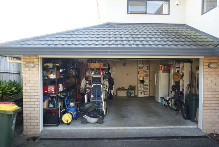 18a Boyd Avenue Mangere Bridge_15