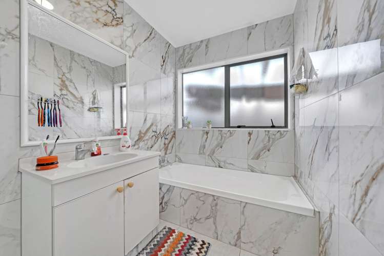 171 Te Irirangi Drive Flat Bush_11