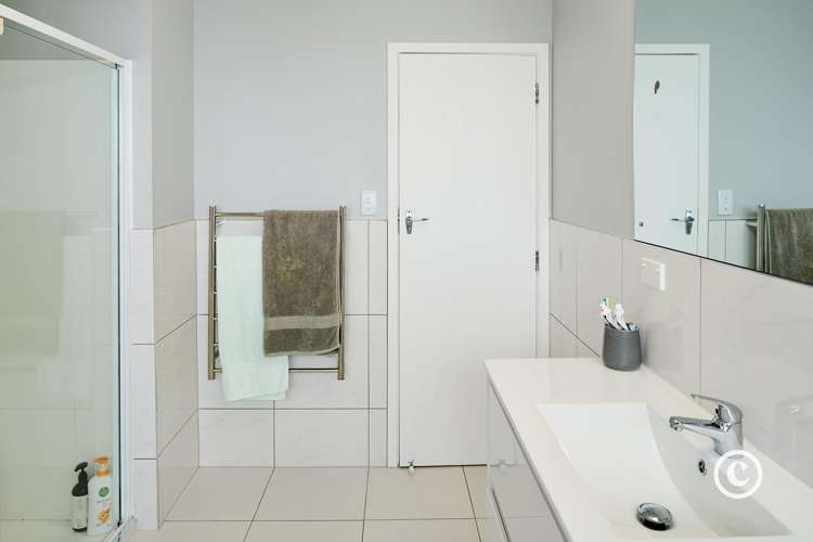 7 Luff Place Whitby_19