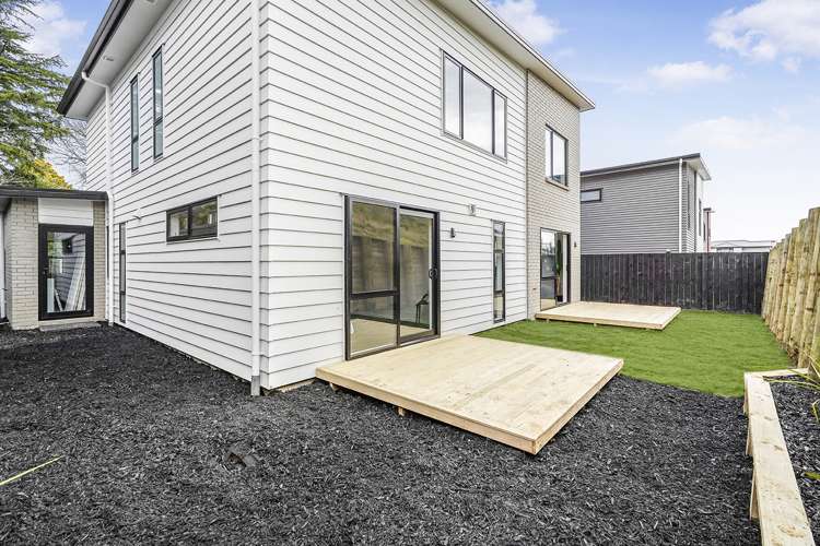 7 Oku Close Hillcrest_14