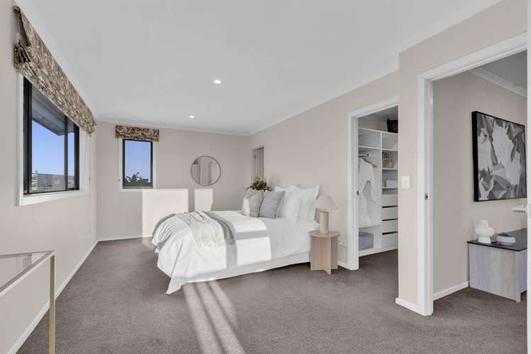 71 Probert Crescent Chartwell_17