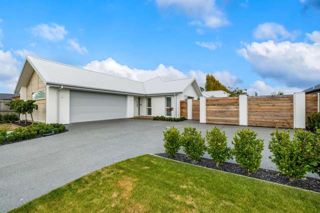 Contemporary Luxury: Your Dream Awaits!