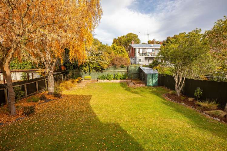 4 Maltby Avenue West End_24