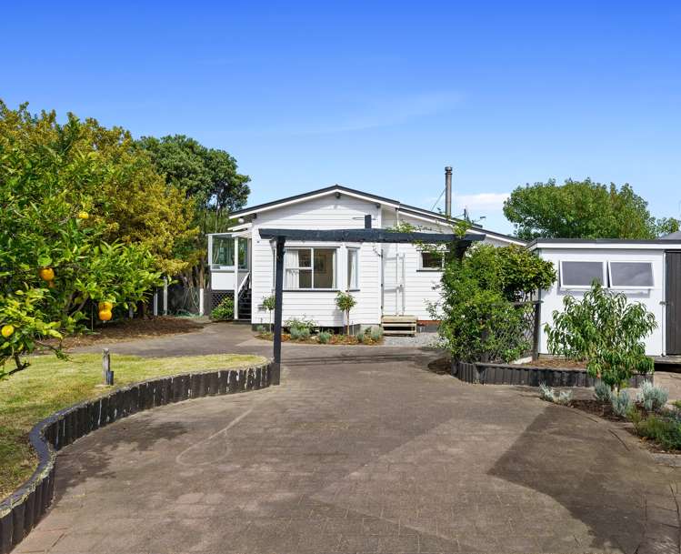 7 Napier Grove Waikanae Beach_26