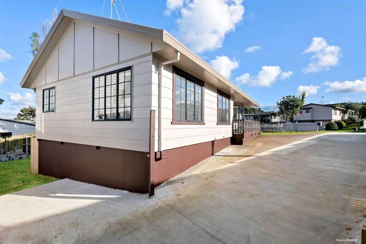 39 Gosford Drive Botany Downs_5