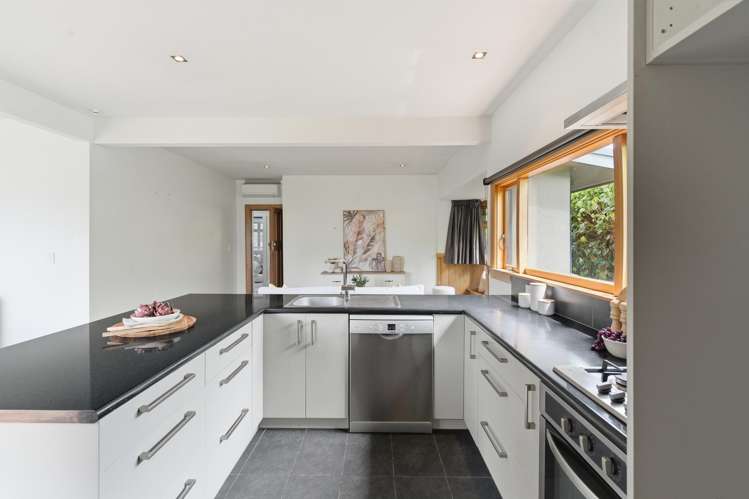 50 Chrystal Street Richmond_4