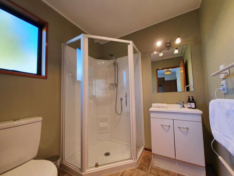 1 Esther Hope Street Lake Tekapo_19