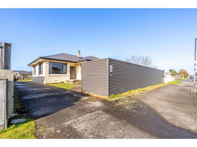 583 Tay Street Hawthorndale_24