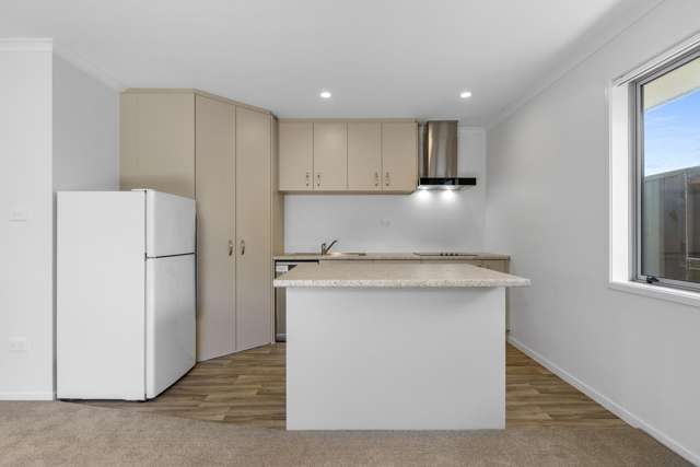 14 Lance Way (Dunes Lifestyle Village) Papamoa_4