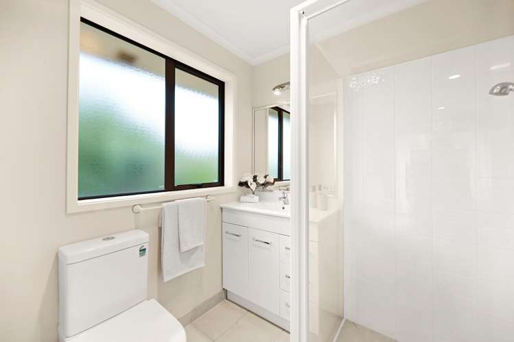 3 Azure Place Huntington_16