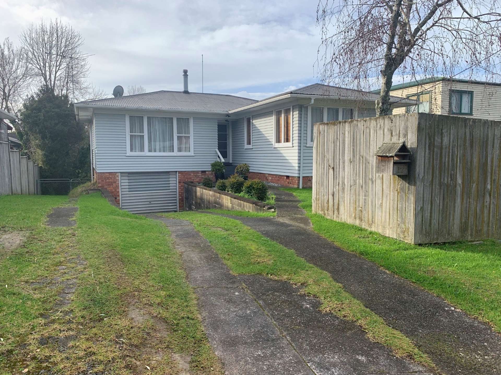 12 Cron Avenue Te Atatu South_0