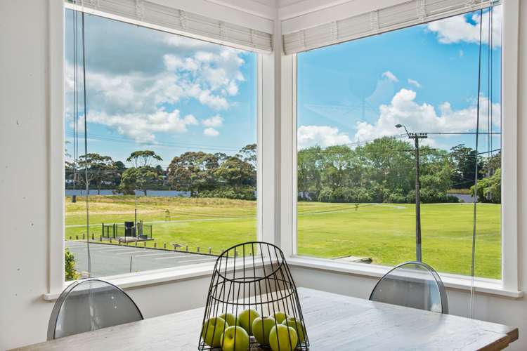 124a Archibald Road Kelston_8