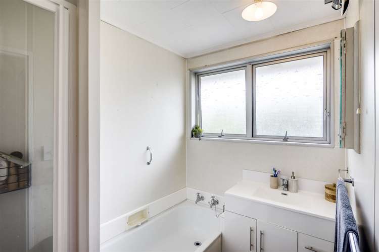 7/25 Moeller Street Taradale_10