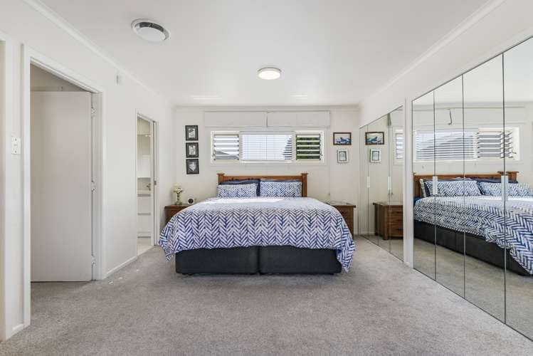 9 Clematis Avenue Murrays Bay_11