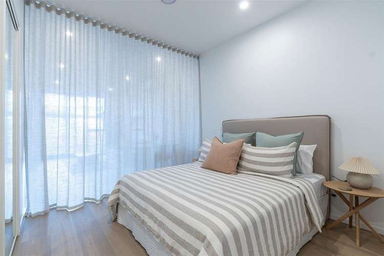 505/2B Te Ara Taurapa Point Chevalier_3