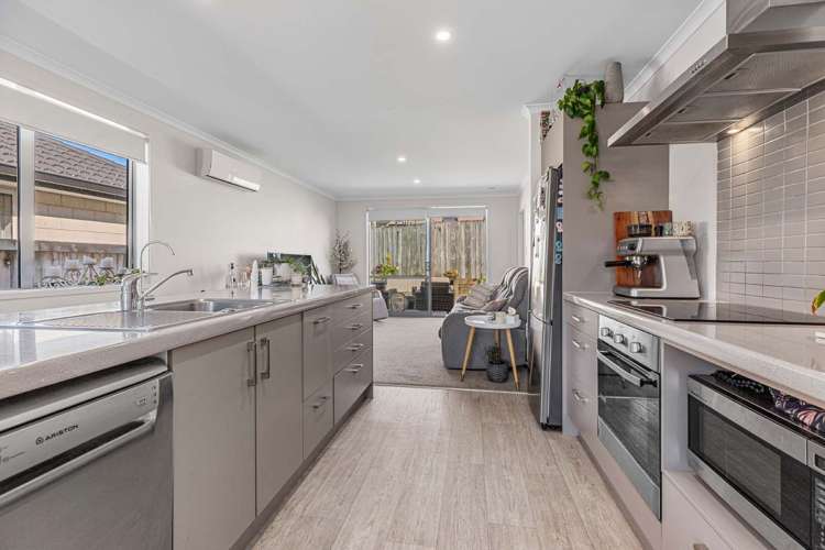 2/162 Waihi Road Judea_6