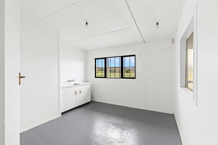 76 Riverbank Road Otaki_10
