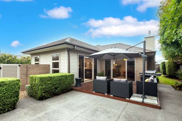 142 Hussey Road Northwood_1