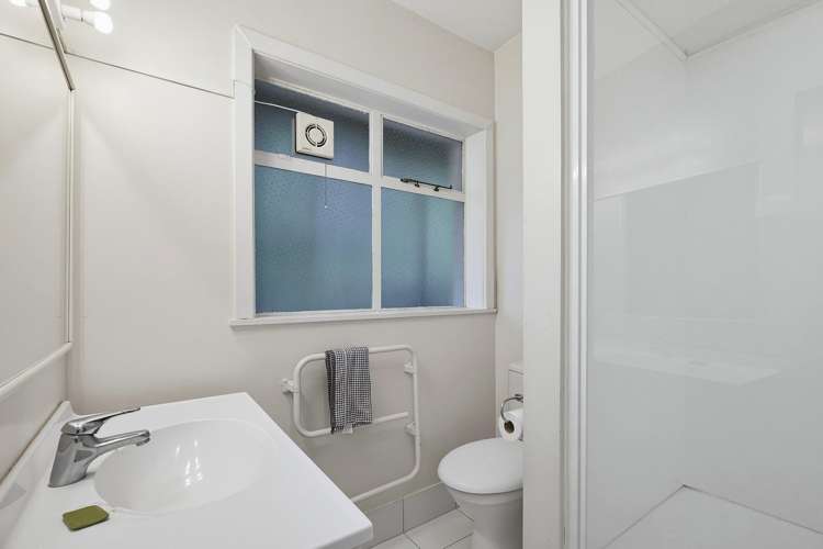 15/51 Adams Terrace Kelburn_8