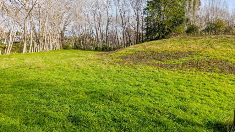 87 Croft Lane Riverhead_17