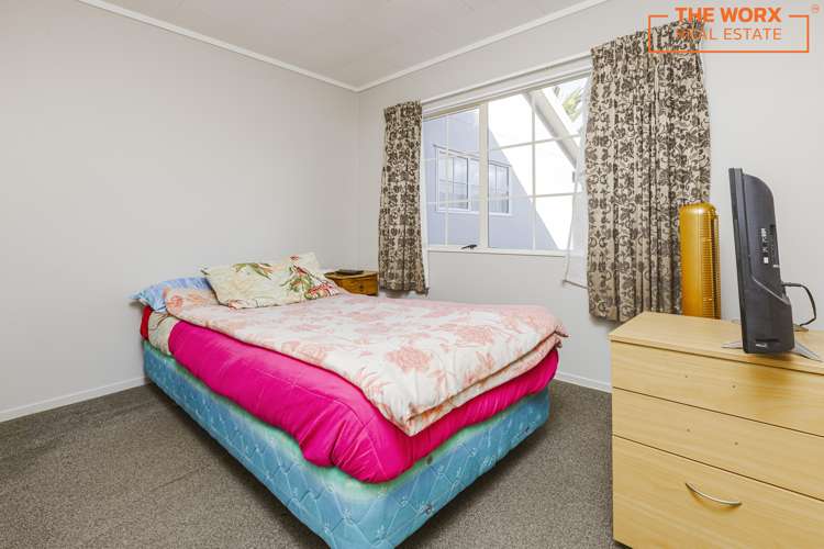 33 Ribbonwood Crescent Goodwood Heights_11