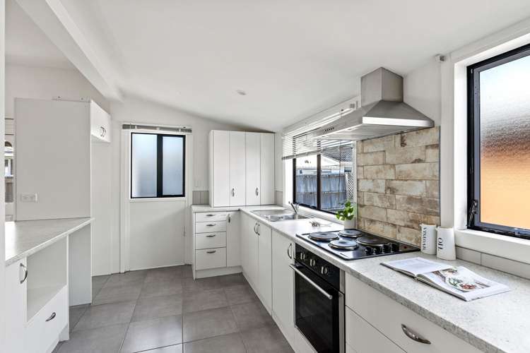 56 Nursery Road Phillipstown_6