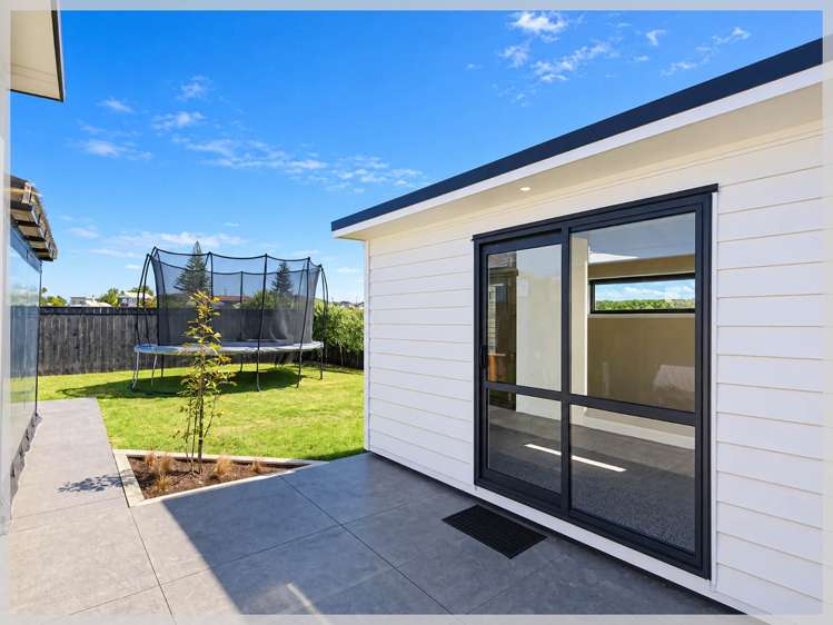 16 Story Street Foxton Beach_5