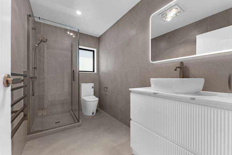 27C & 27D Mahia Road Manurewa_9