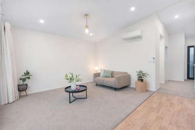 3/213 Gordon Road Mosgiel_4