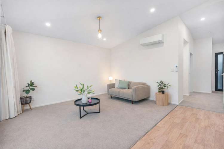 3/213 Gordon Road Mosgiel_4