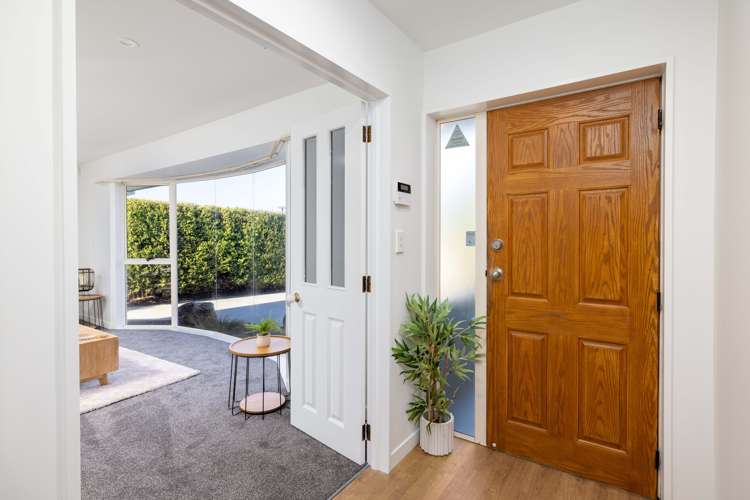 19a Lake Terrace Road Burwood_14