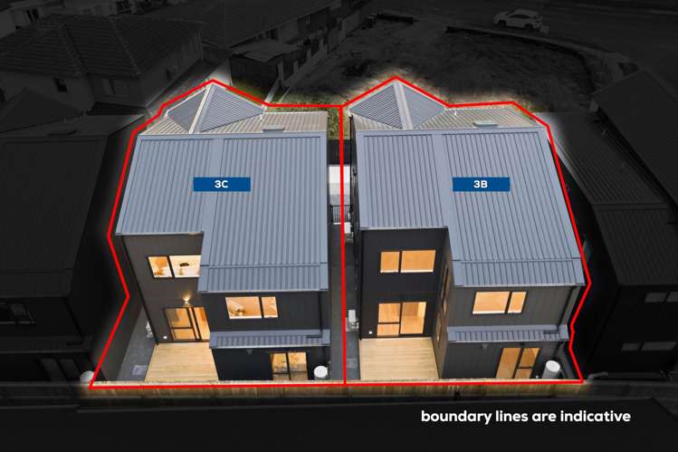 3B & 3C Towra Place Botany Downs_15