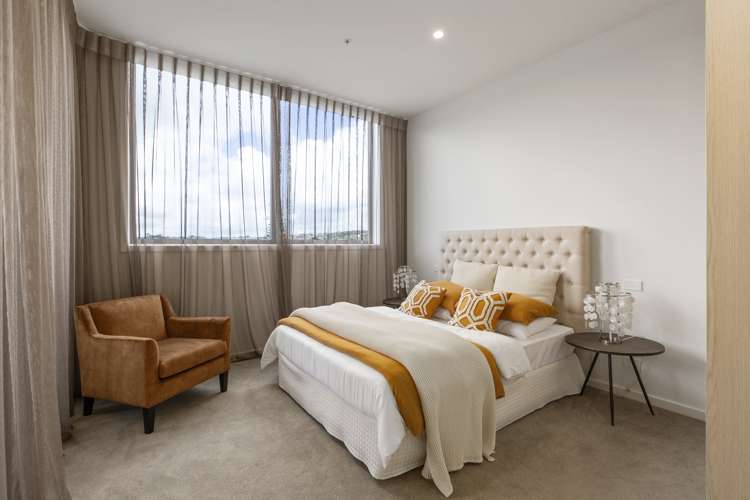 7/14 Tamariki Avenue Orewa_9