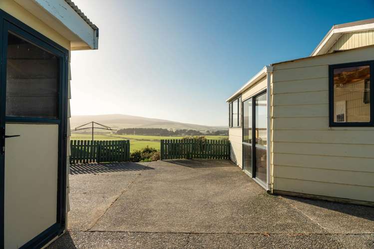 42 & 44 Bungalow Hill Road Colac Bay_29